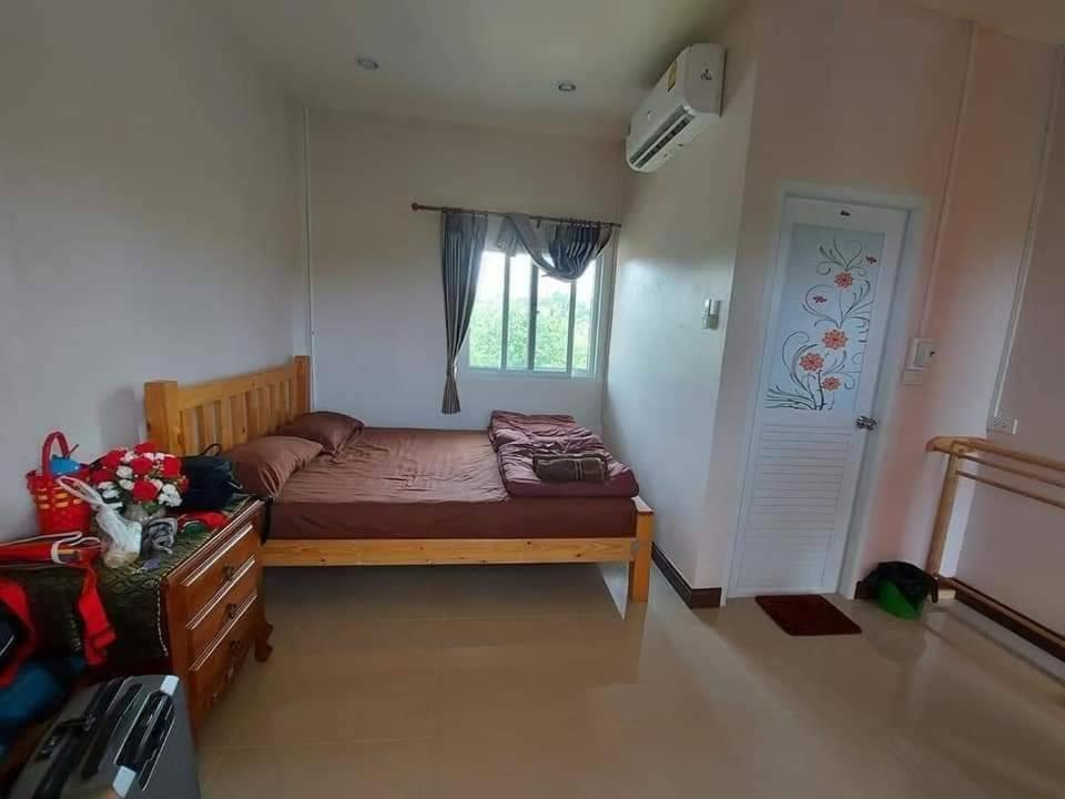 M-Plus Homestay Sukhothai Exteriör bild